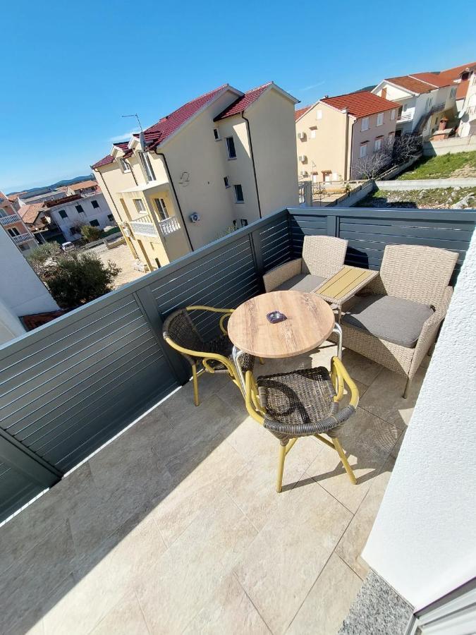 Apartmani Tropical Vodice Exterior foto
